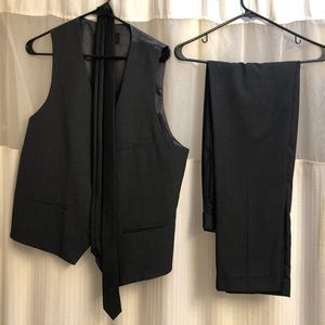 Men’s Slacks, Vest & Tie
